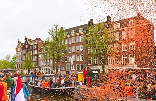 ALEMANHA COM FLORESTA NEGRA E CRUZEIRO PELA HOLANDA E BÉLGICA, COM KEUKENHOF E DIA DO REI